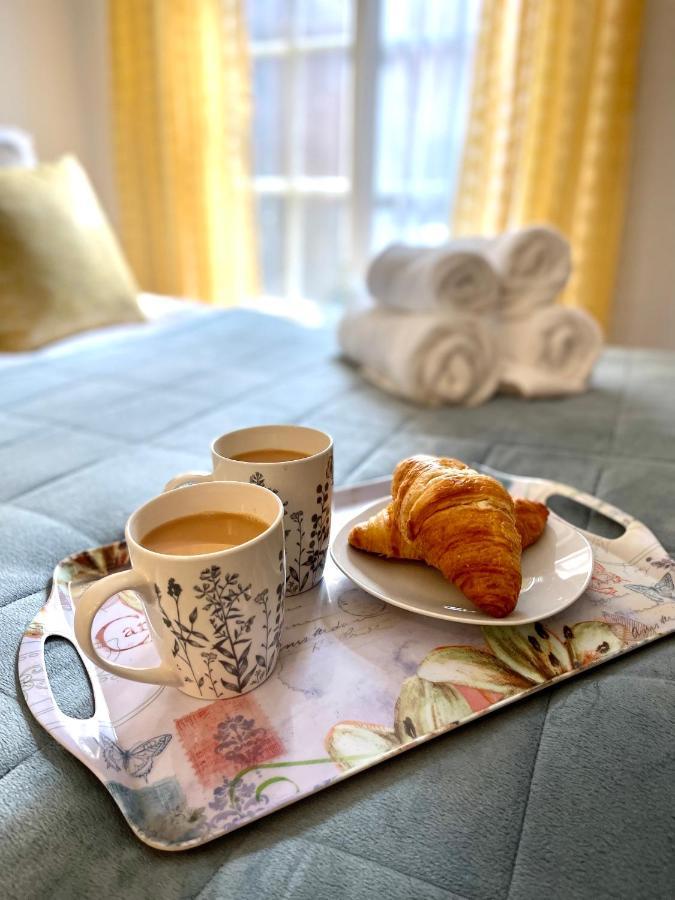 Cute And Cosy Studio In A Fantastic Location! Bishops Stortford Lejlighed Bishop's Stortford Eksteriør billede
